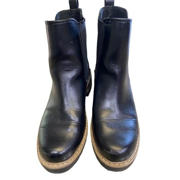 UNIVERSAL THREAD FAUX LEATHER ANKLE CHELSEA WOMENS BOOTS BLACK SZ 6 NEW - Picture 1 of 9